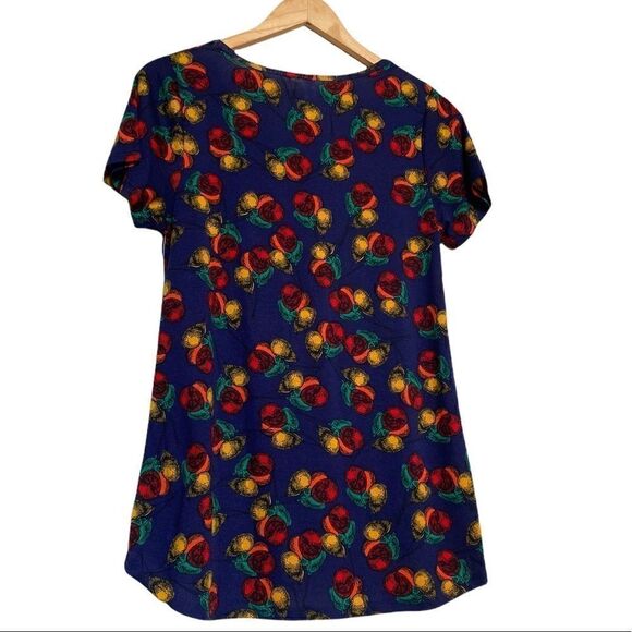 NWT LulaRoe Women’s Classic T Shirt in Size XS Balloons - Picture 5 of 5